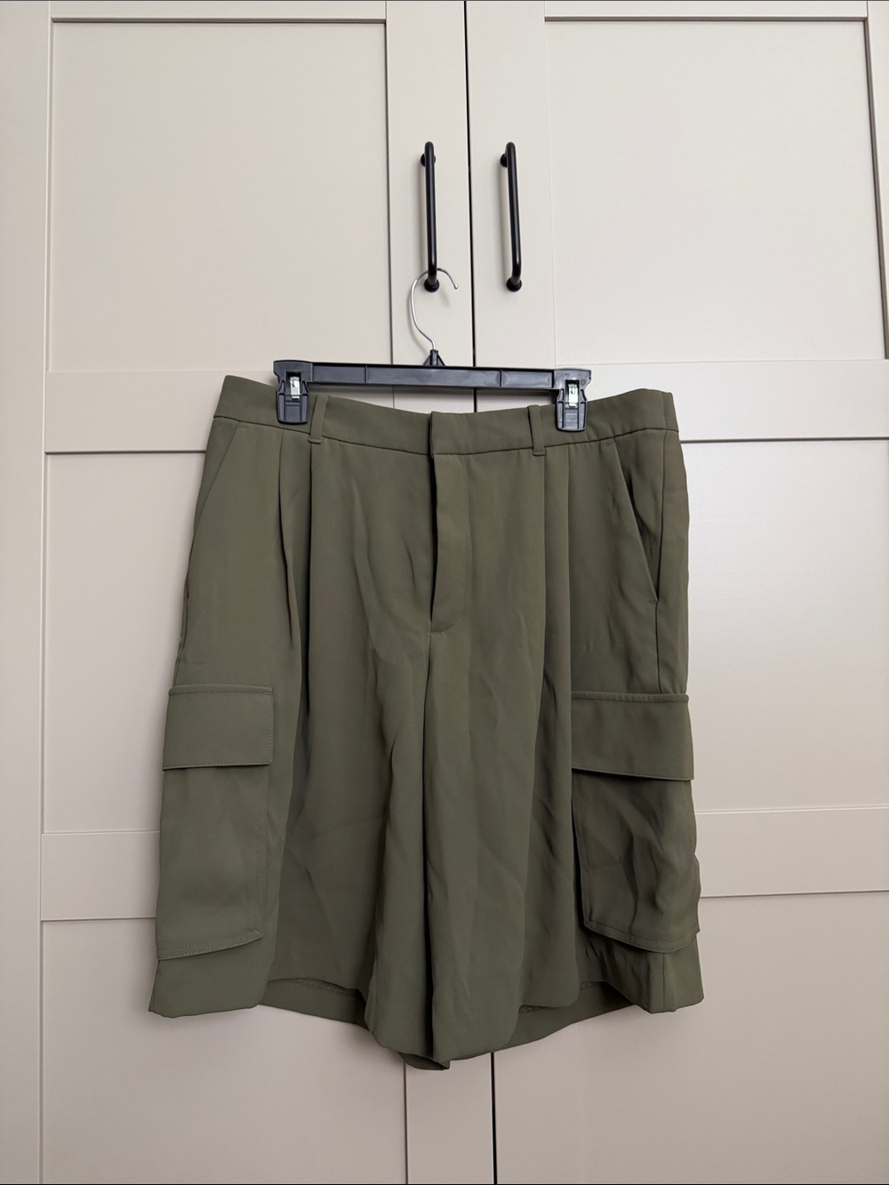 GAP Olive Cargo Shorts for Women